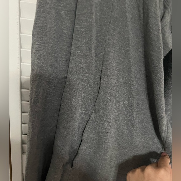 LULULEMON Grey Cardigan with pockets 6 - Picture 5 of 5
